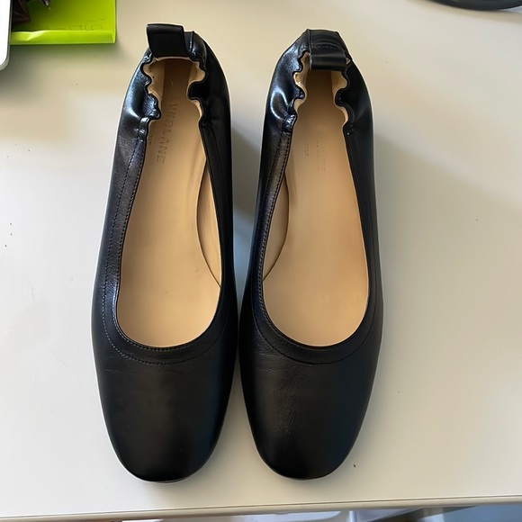 Everlane Shoes - Everlane day heel